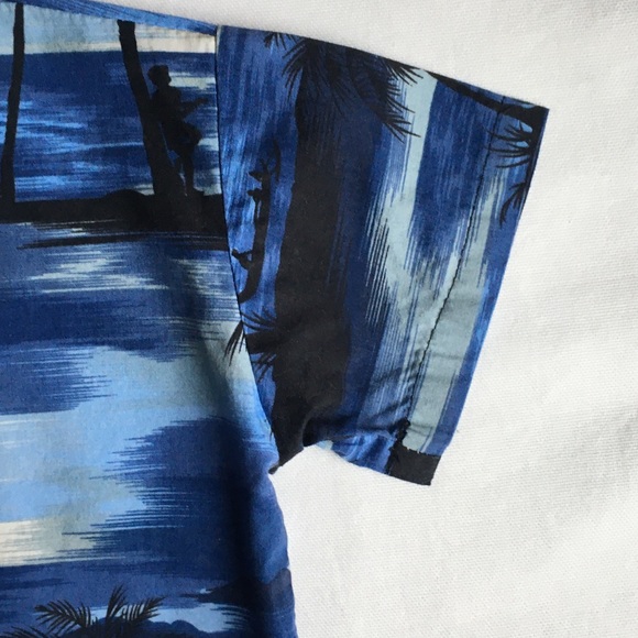 Hawaiian shirt size 18 months blue black RJC EUC - Picture 7 of 12